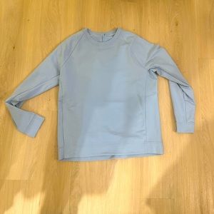 Lululemon Light Blue Lightweight Crewneck in Men’s XL